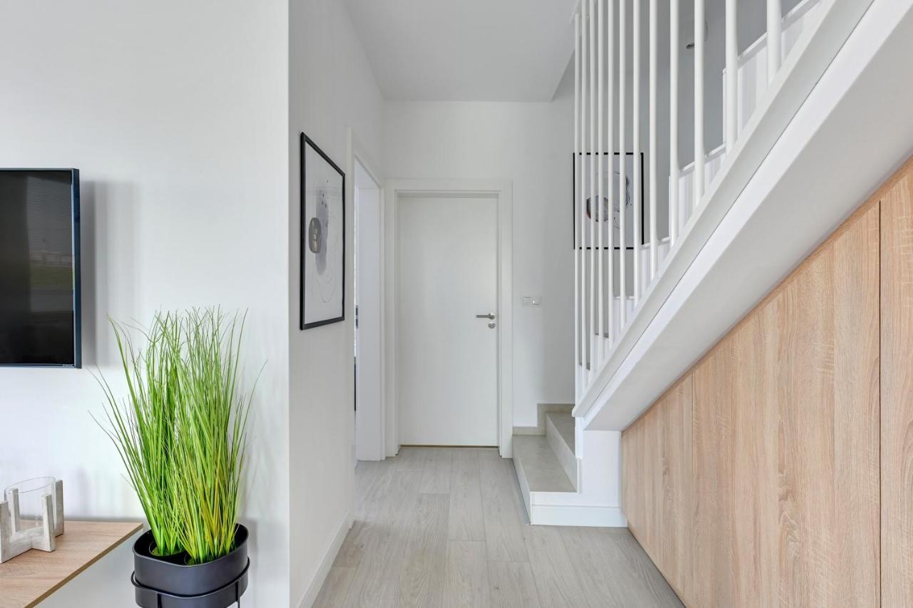 Rewa Park Apartment ภายนอก รูปภาพ